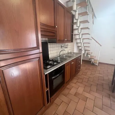 Chic 2008 Apartment